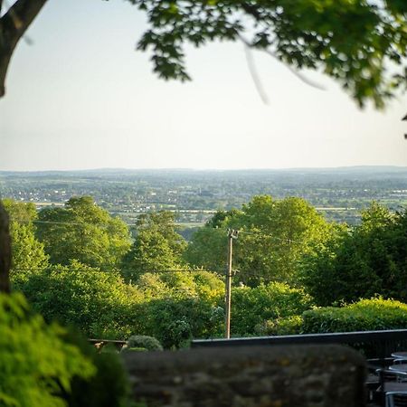 Rising Sun Pub, Restaurant And Rooms Lacock Exteriör bild