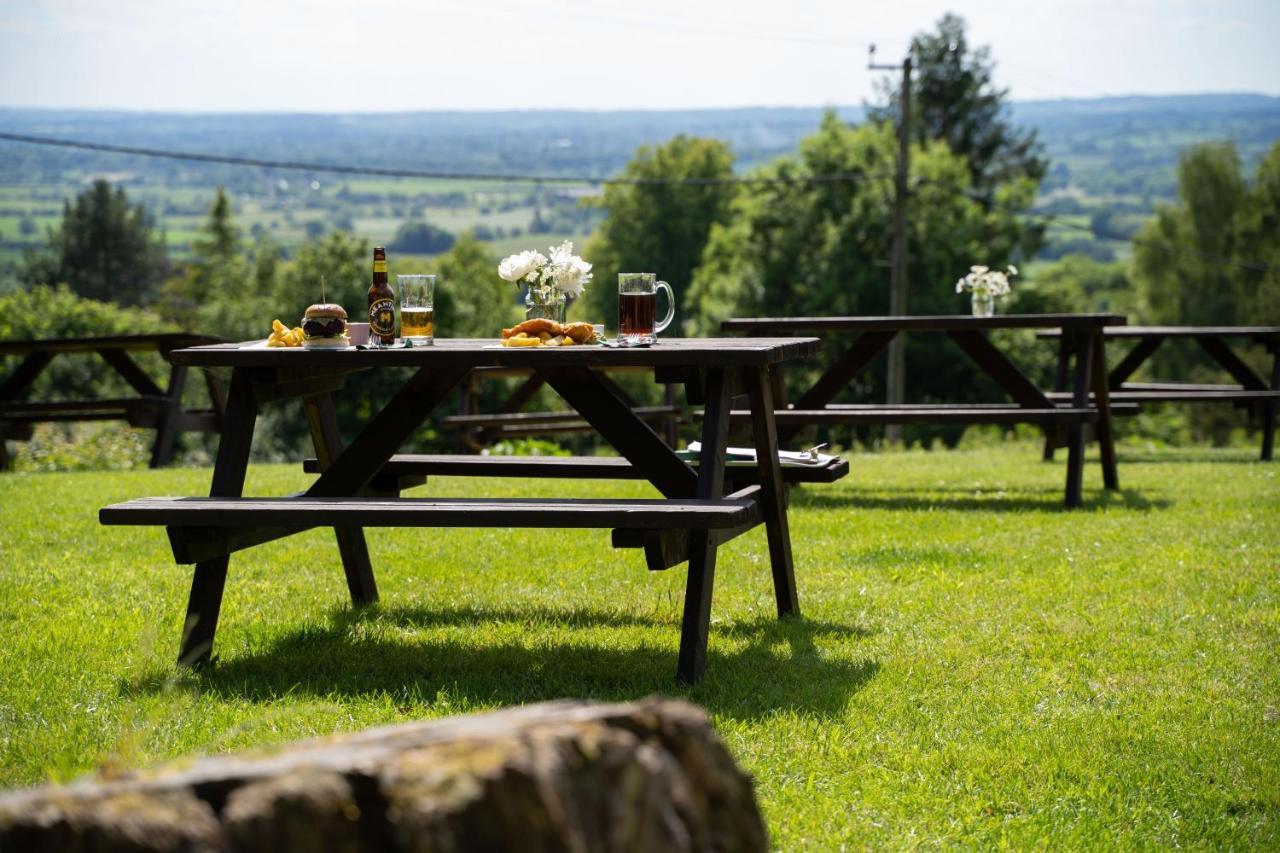 Rising Sun Pub, Restaurant And Rooms Lacock Exteriör bild
